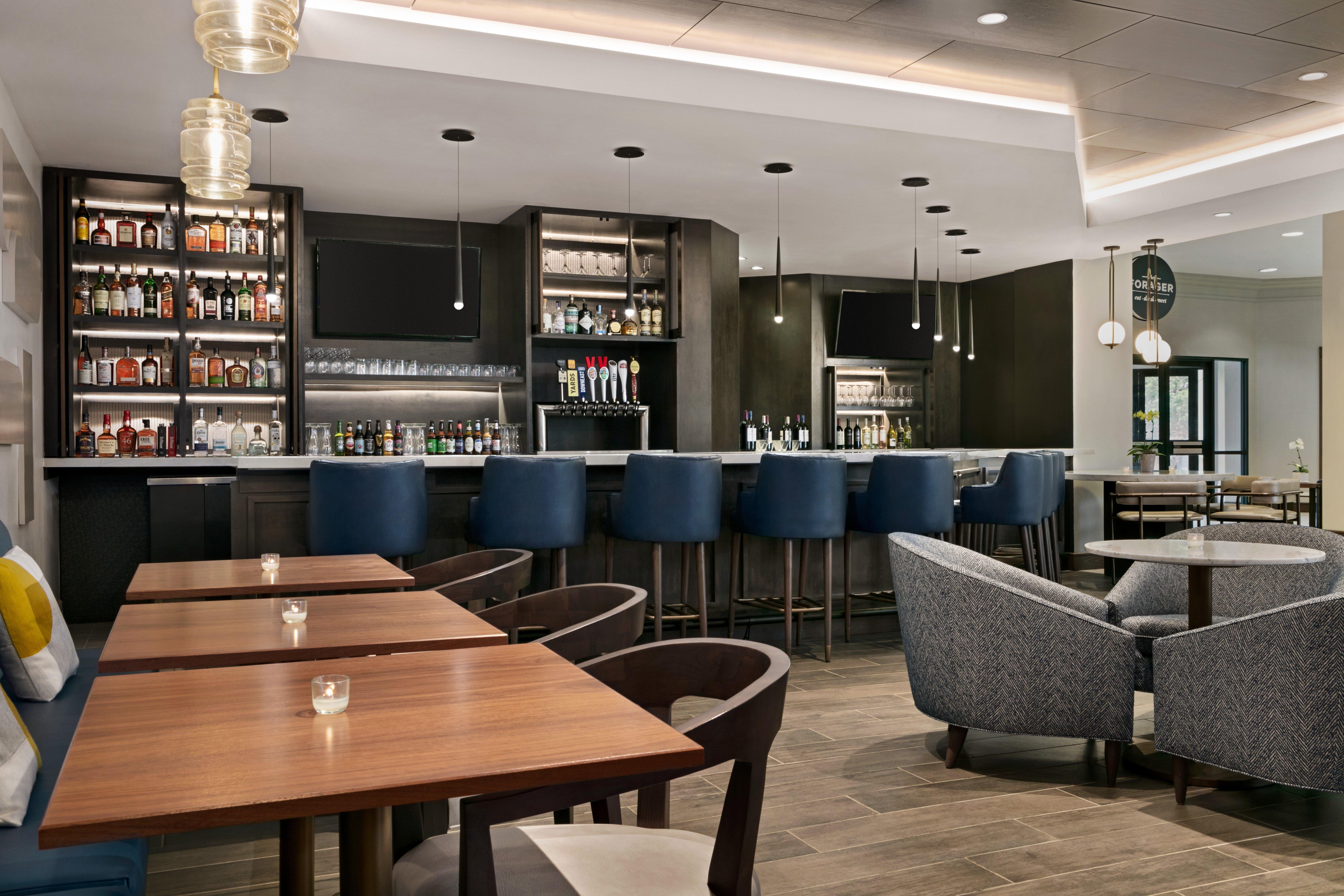 Crowne Plaza Philadelphia King Of Prussia Hotel Exterior photo